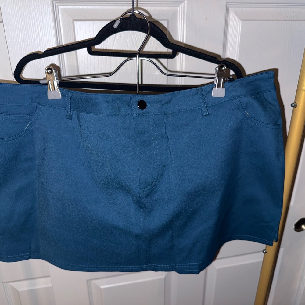 Teal Blue Women’s Skort